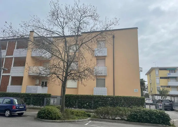 Appartamento In Villa Gioiosa